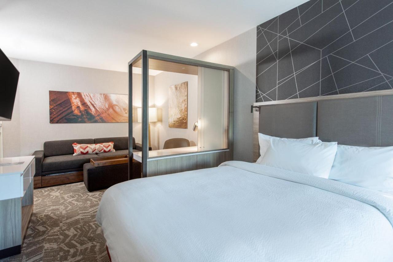 Springhill Suites By Marriott Chester Exterior photo